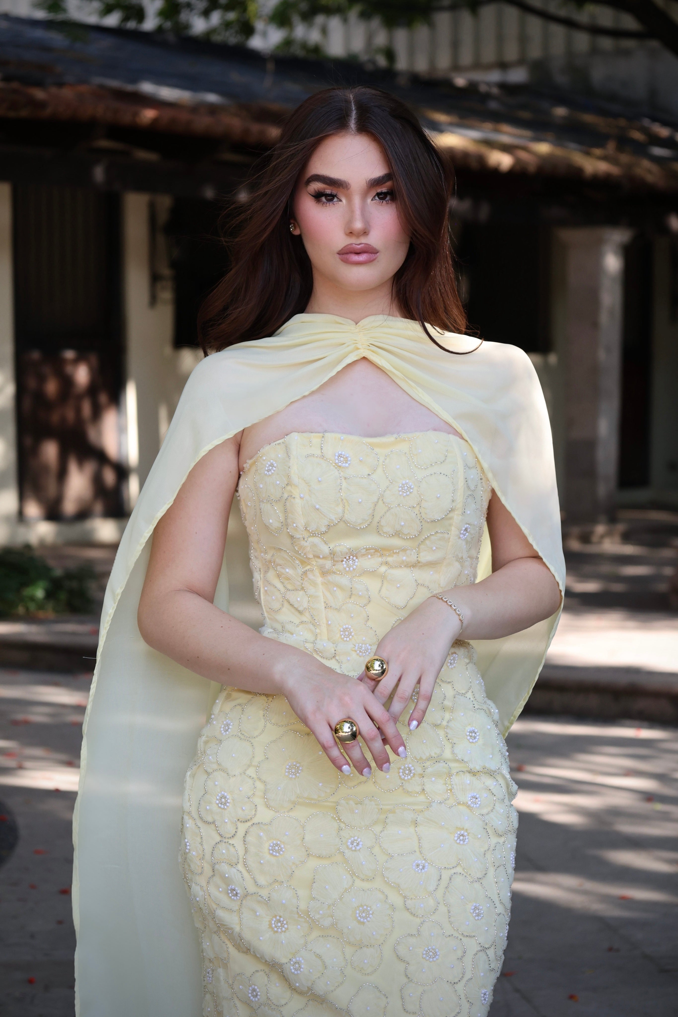 Modelo Emily Amarillo