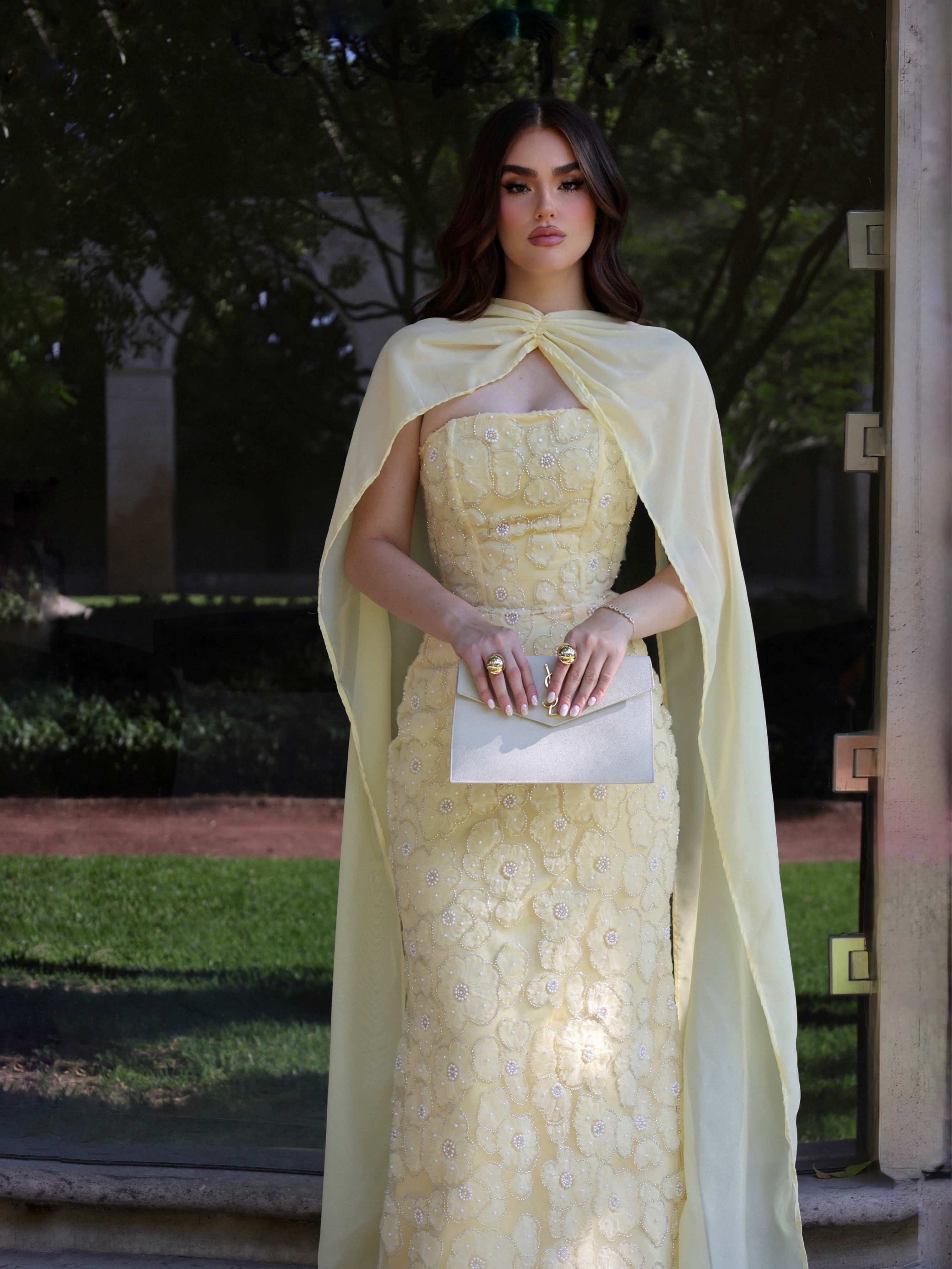 Modelo Emily Amarillo