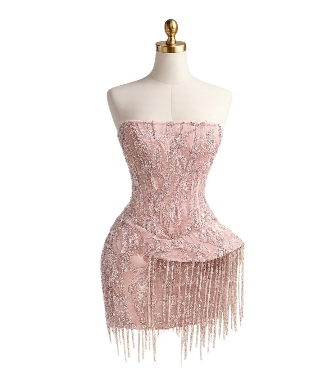 Alejandra corto