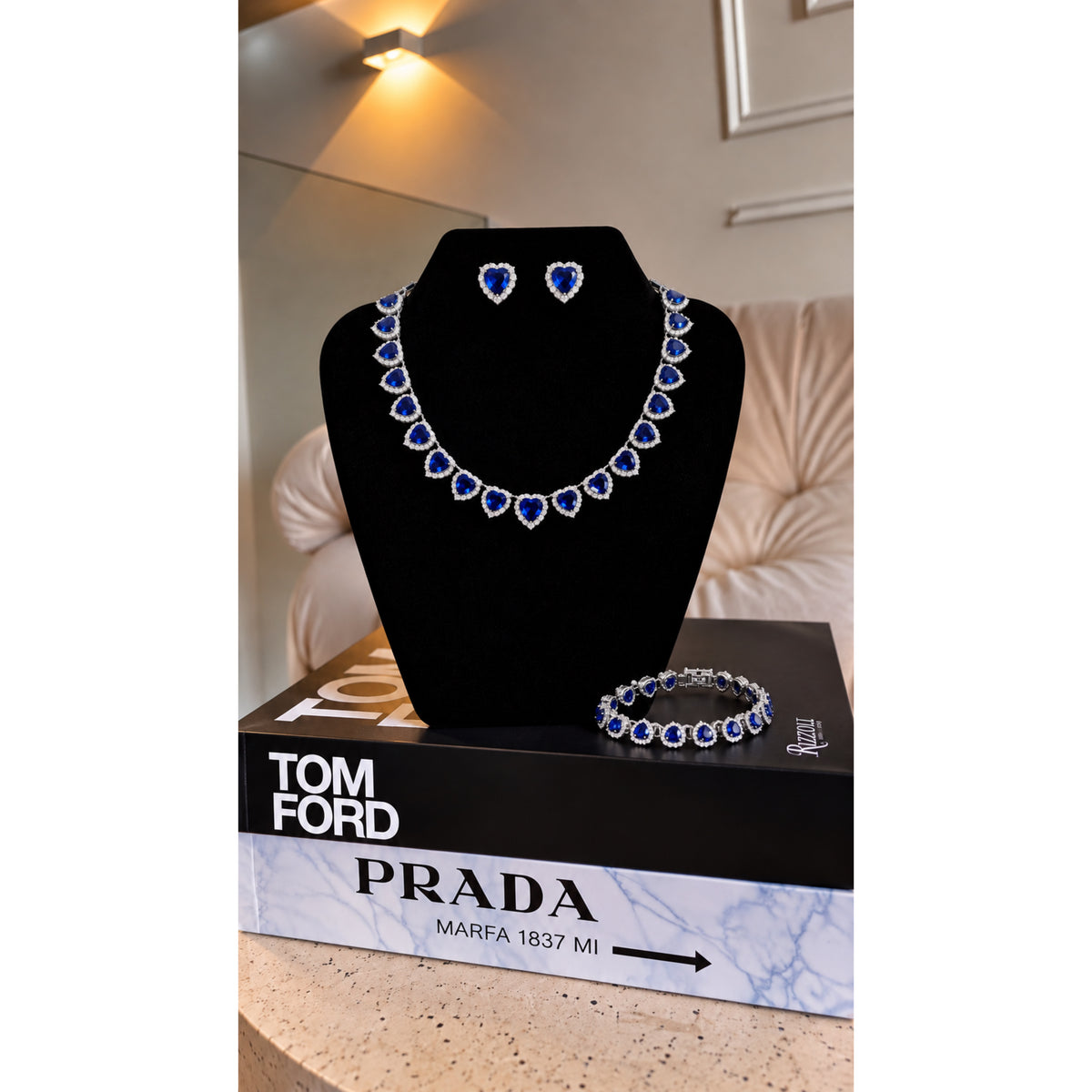 Collar corazón azul rey