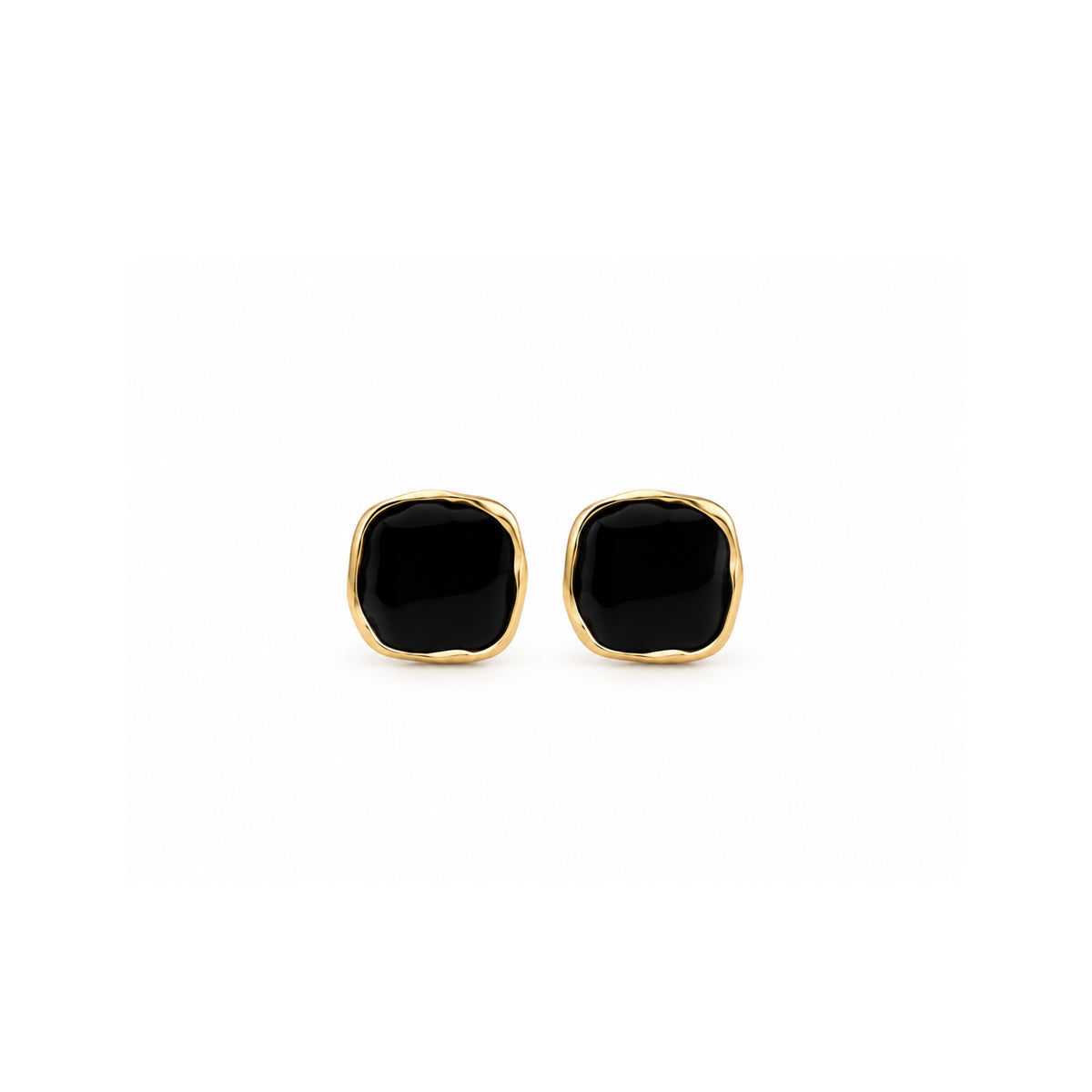 Arete Botón Negro