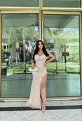 Modelo Antonella